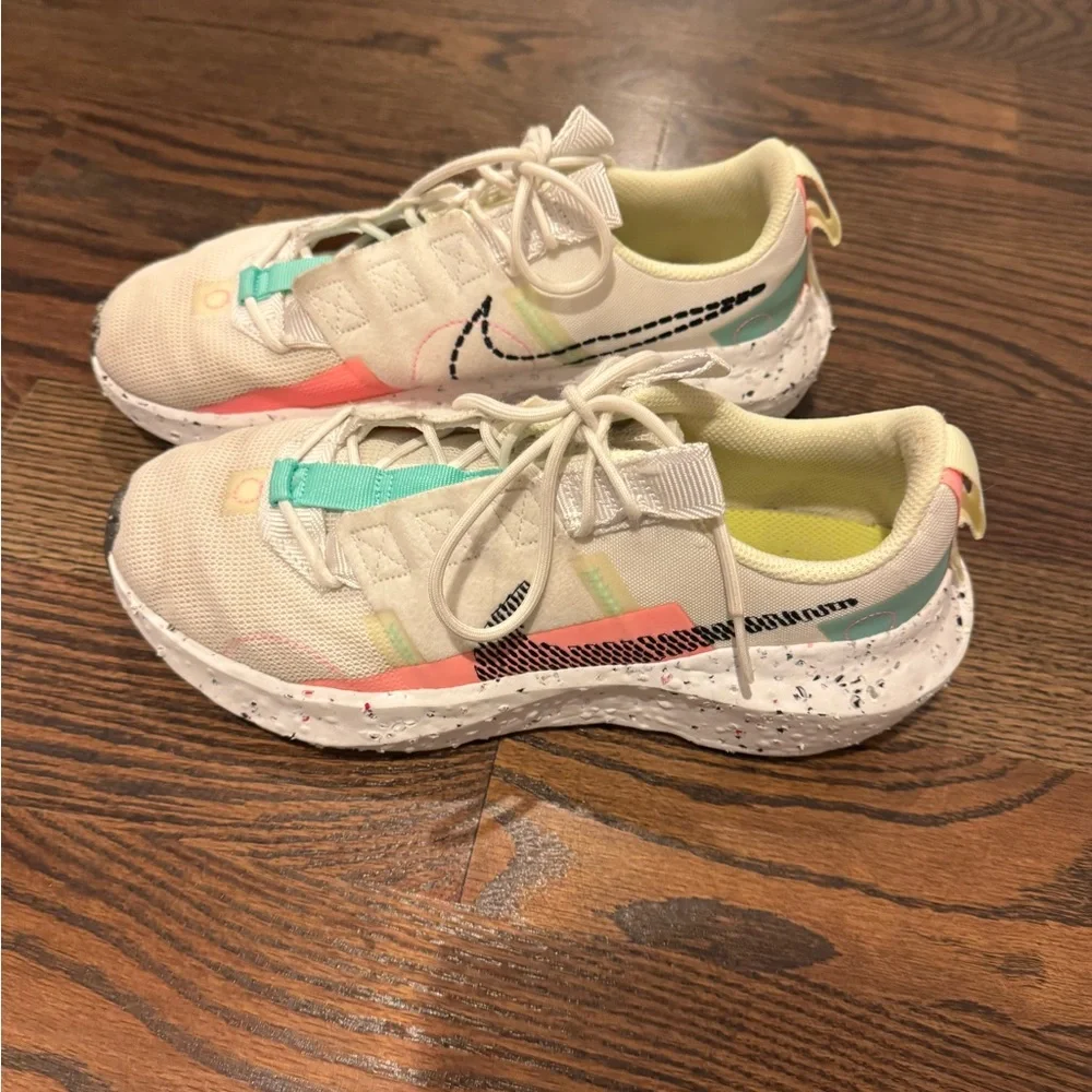 Nike Women's White Pink Teal Neon Athletic Sneakers
